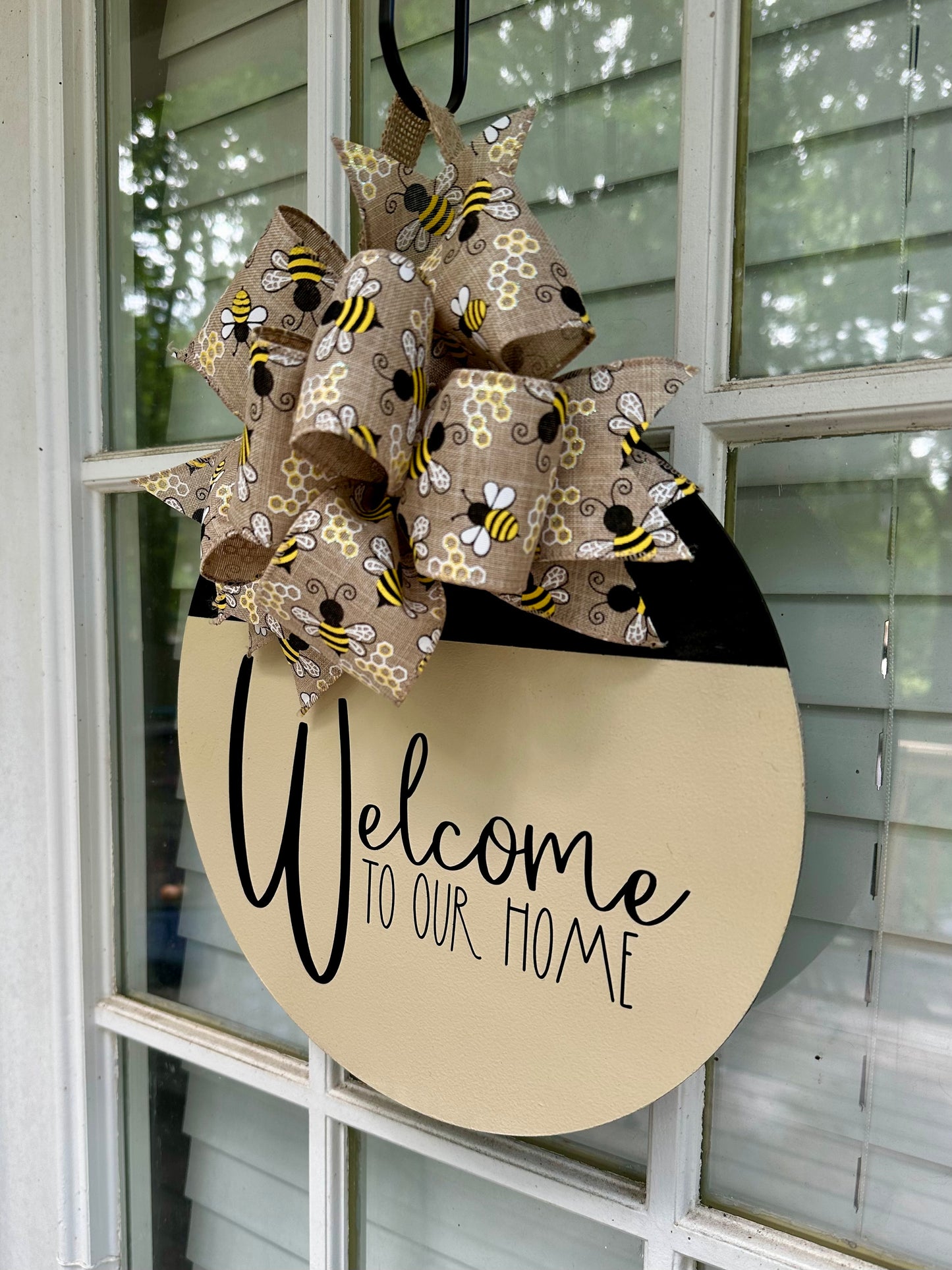 Bee Welcome