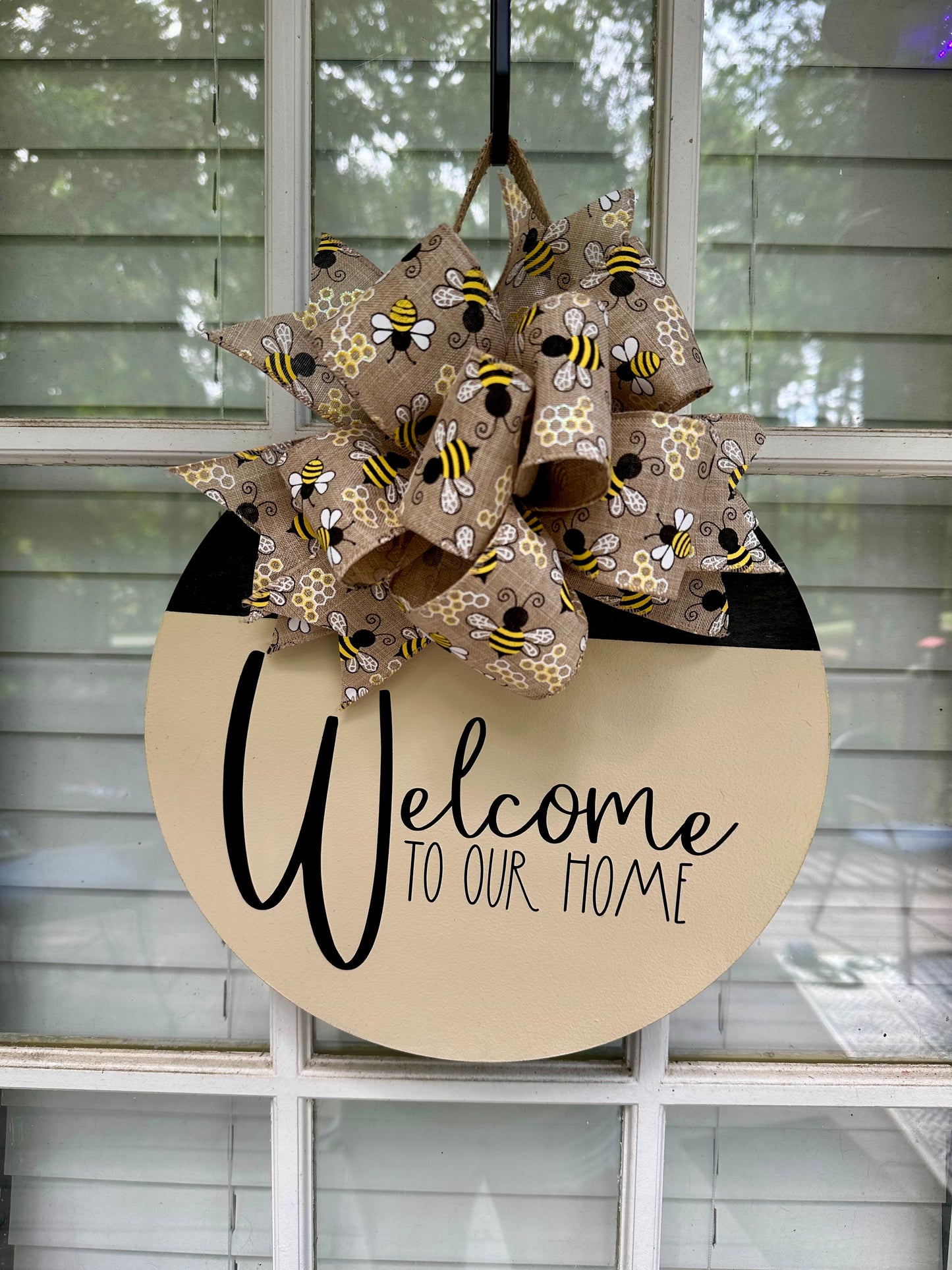Bee Welcome