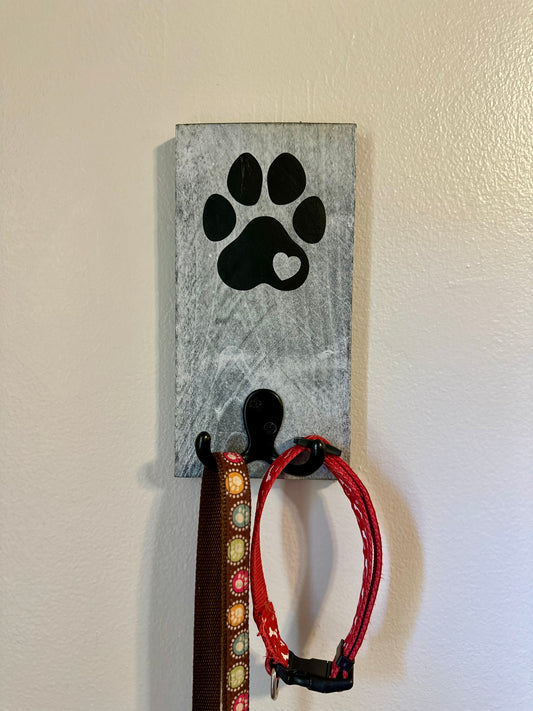 Small Leash Hanger #1